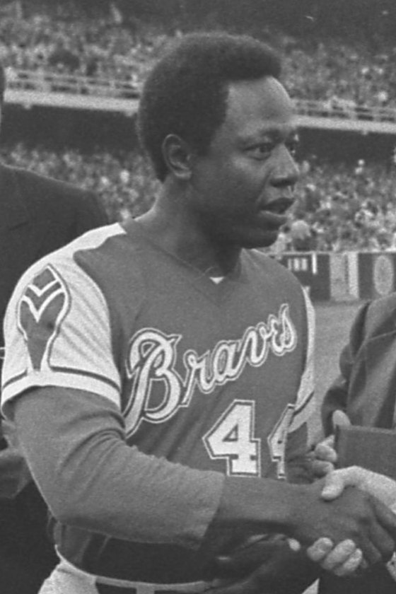 Hank Aaron in his No. 44 Atlanta Braves uniform at Dodger Stadium, May 1974